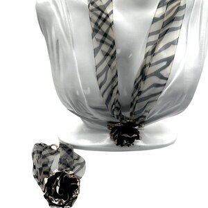 Zebra Print Chiffon Rose Necklace & Bracelet Set – Statement Jewelry M01
